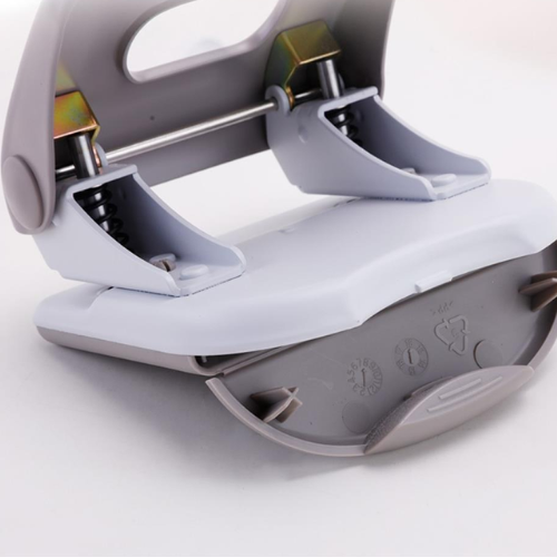 Deli Metal 2Hole Punch 40Sheets