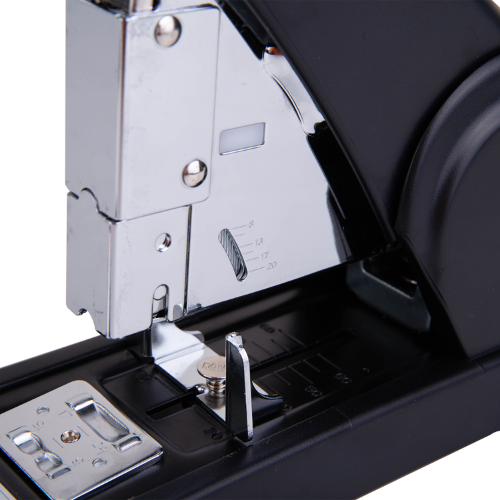 Deli Stapler 210 Page Capacity (Black)