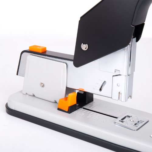 Deli Stapler 210 Page Capacity