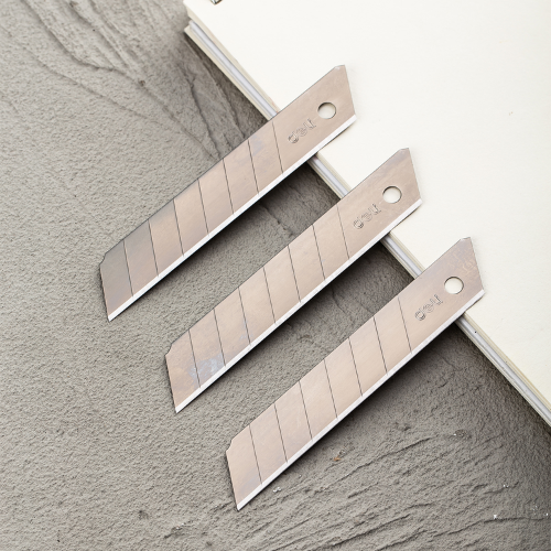 Deli Cutting Blade 18mm